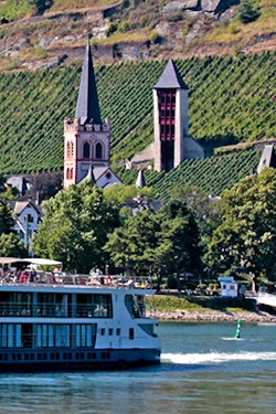Save $1,700CAD Per Couple - Wine Theme River Cruises