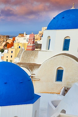 Save Up to $600CAD Per Couple - Greece Vacations